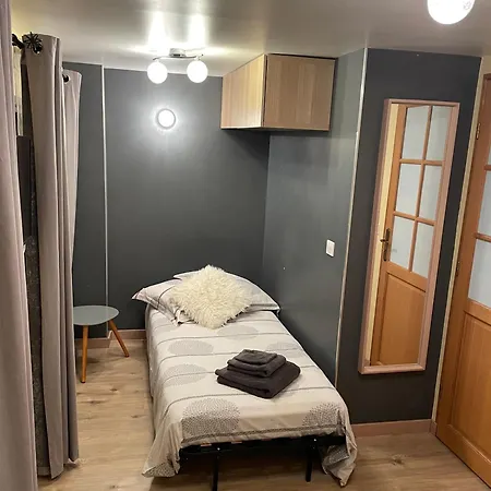 Chatihotes Apartman Châtillon