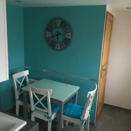 Chatihotes Apartment *